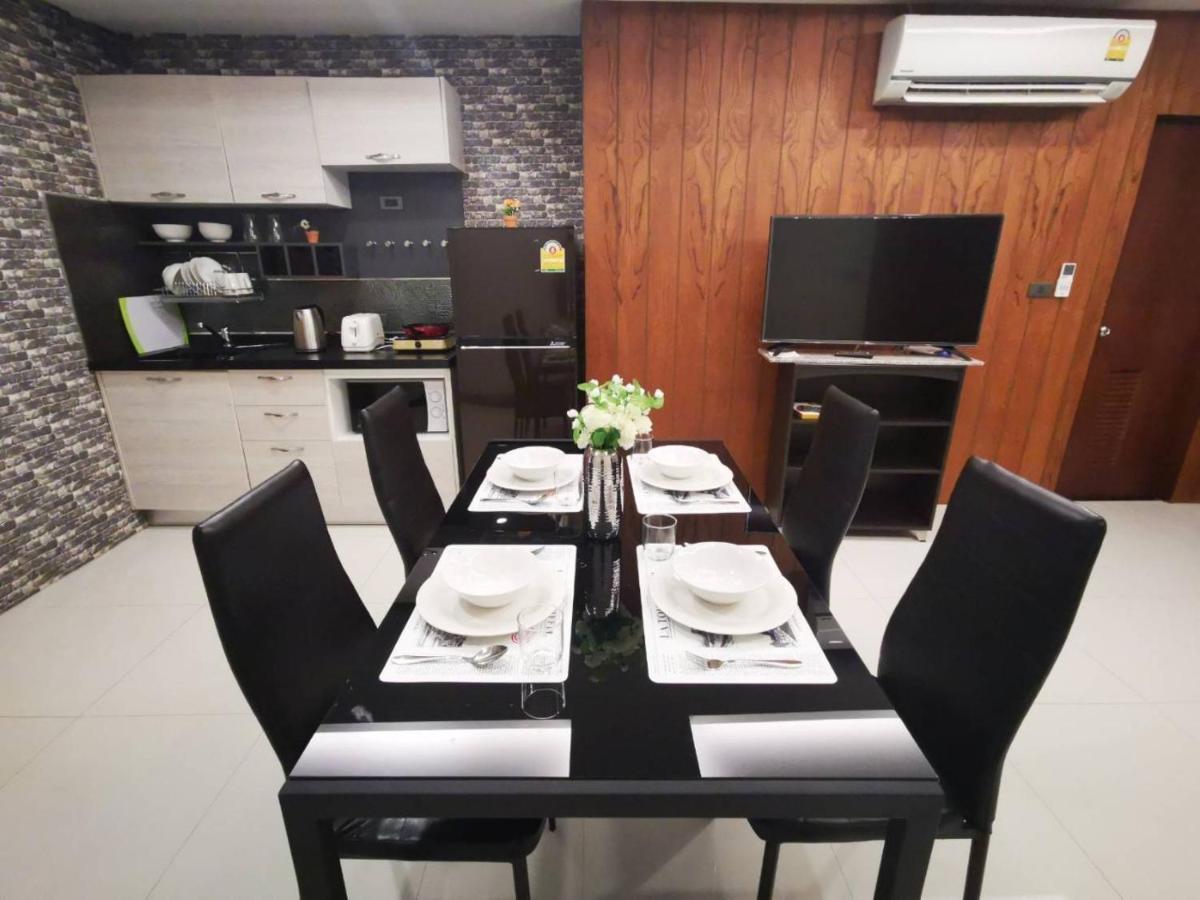 Private 111 Square Meters 2 Bedrooms City Chiangmai Chiang Mai Esterno foto